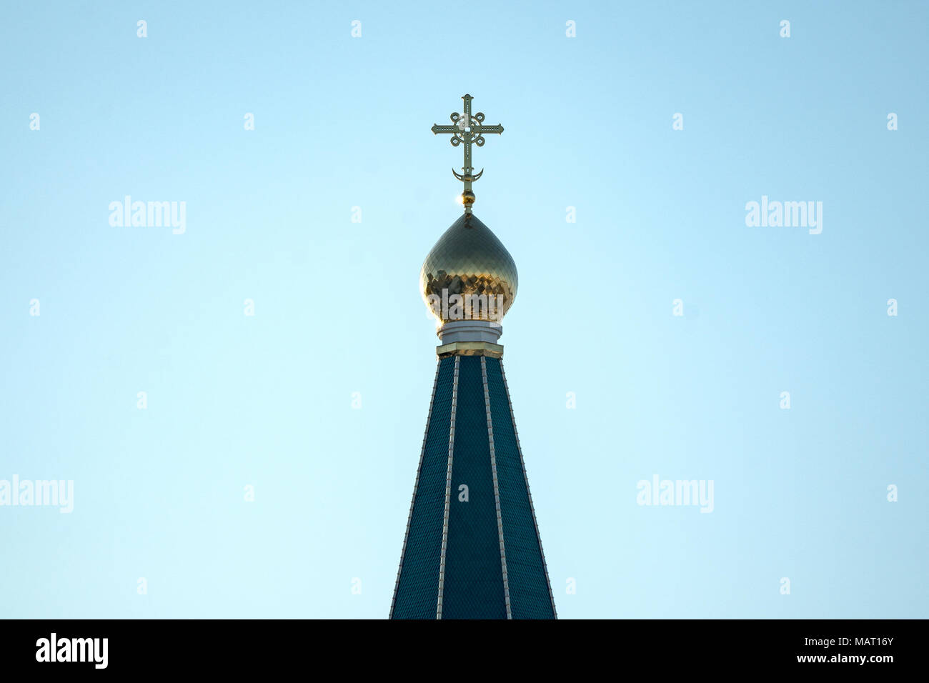 Orthodox cross on the dome of the Church Stock Photo - Alamy