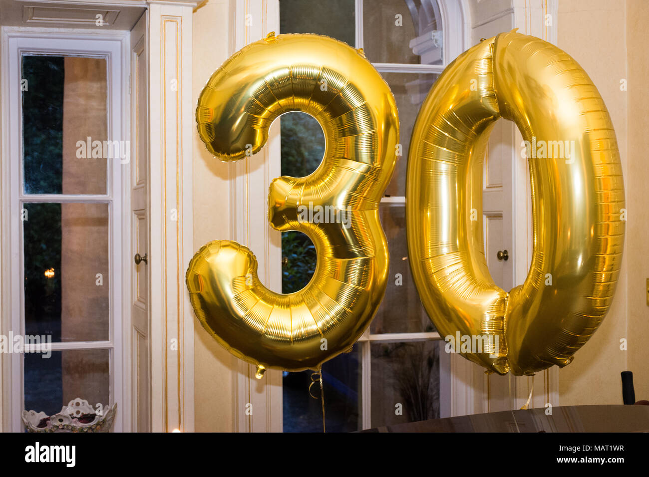 the number balloons