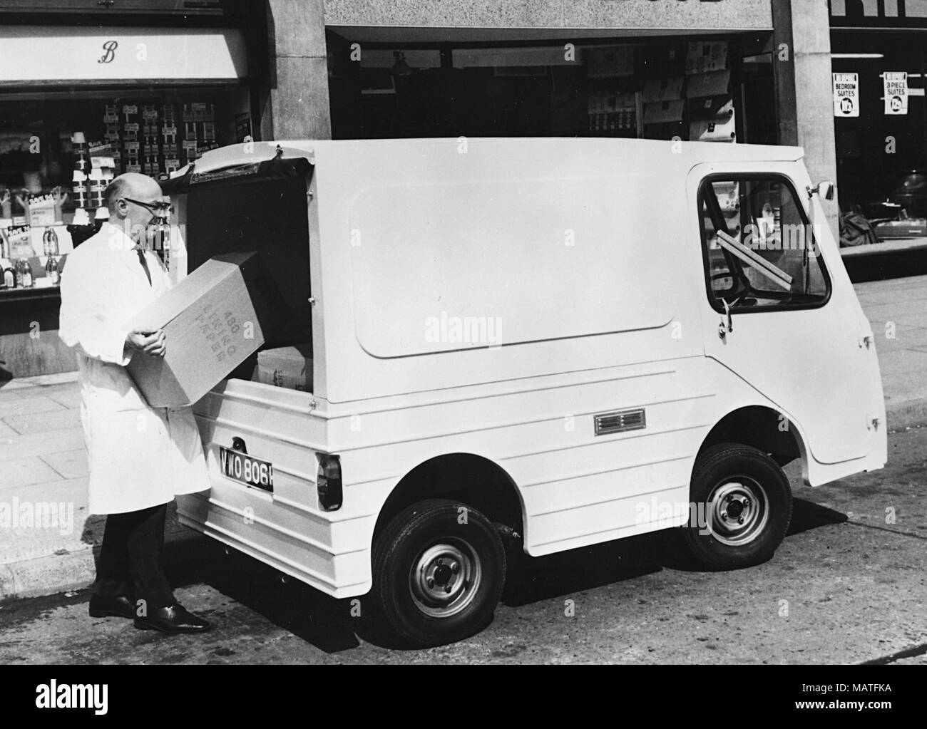 1970 Morrison Electricar 7cwt light van Stock Photo Alamy