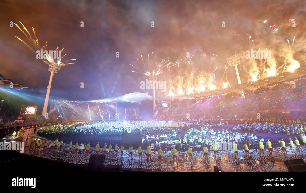 Performers and fireworks during the Opening Ceremony for the 2018 Commonwealth Games at the Carrara Stadium in the Gold Coast, Australia. PRESS ASSOCIATION Photo. Picture date: Wednesday April 4, 2018. See PA story COMMONWEALTH Ceremony. Photo credit should read: Martin Rickett/PA Wire. RESTRICTIONS: Editorial use only. No commercial use. No video emulation Stock Photo