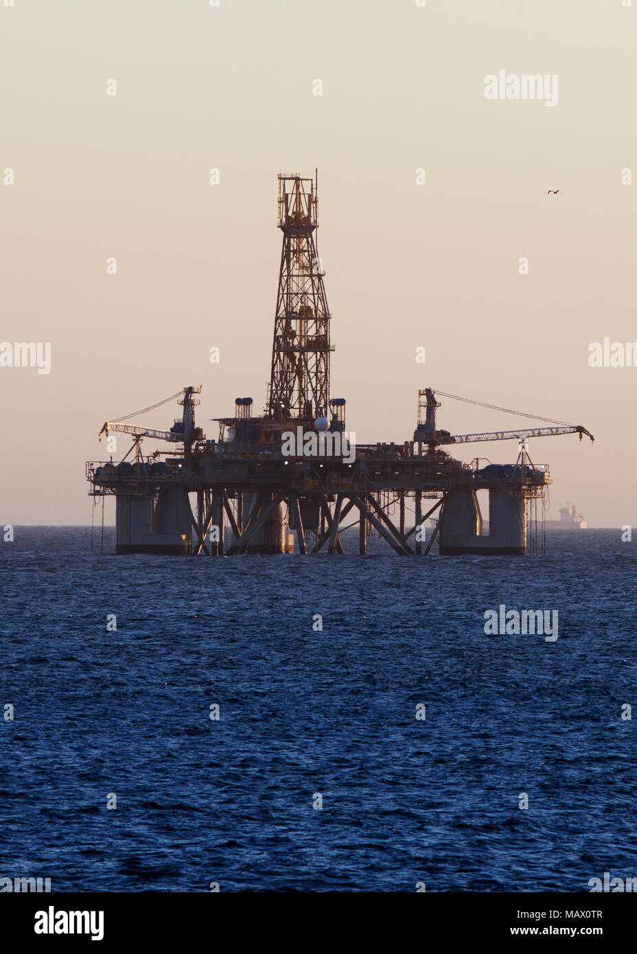 Offshore Drilling Platform Data: 20/02/13 Local: Niterói, RJ Autor: Eduardo Zappia Stock Photo
