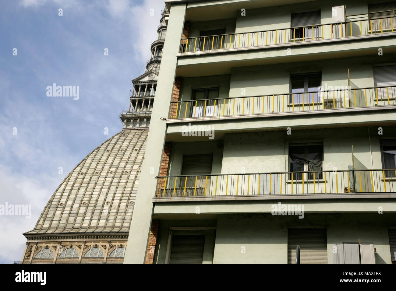 Old apartments turin italy hires stock photography and images Alamy