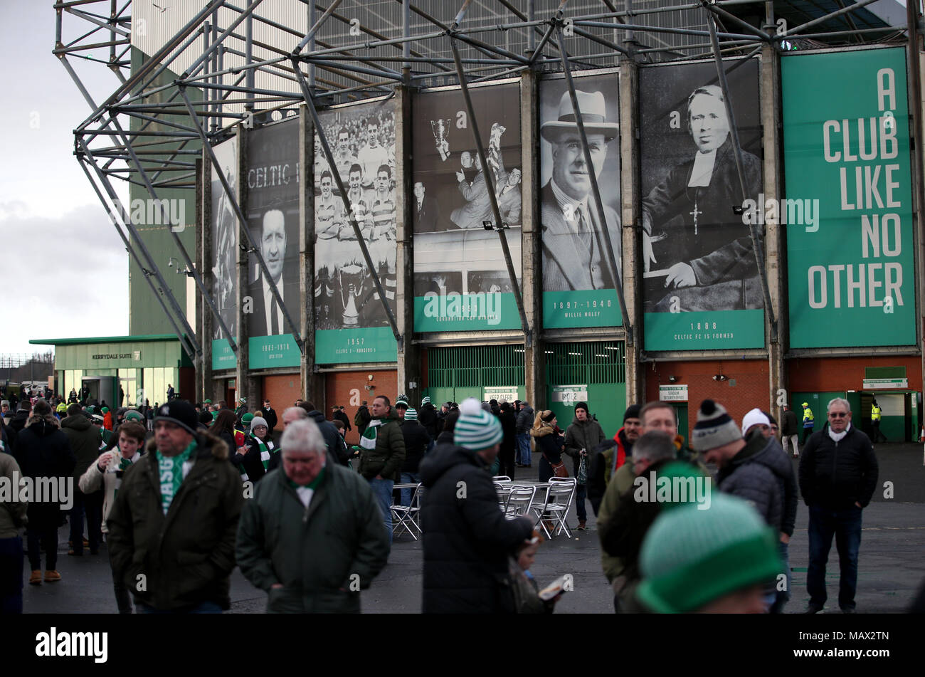 Fans Outside The Stadium Before The Scottish Premiership Match At Celtic Park Glasgow Stock Photo Alamy