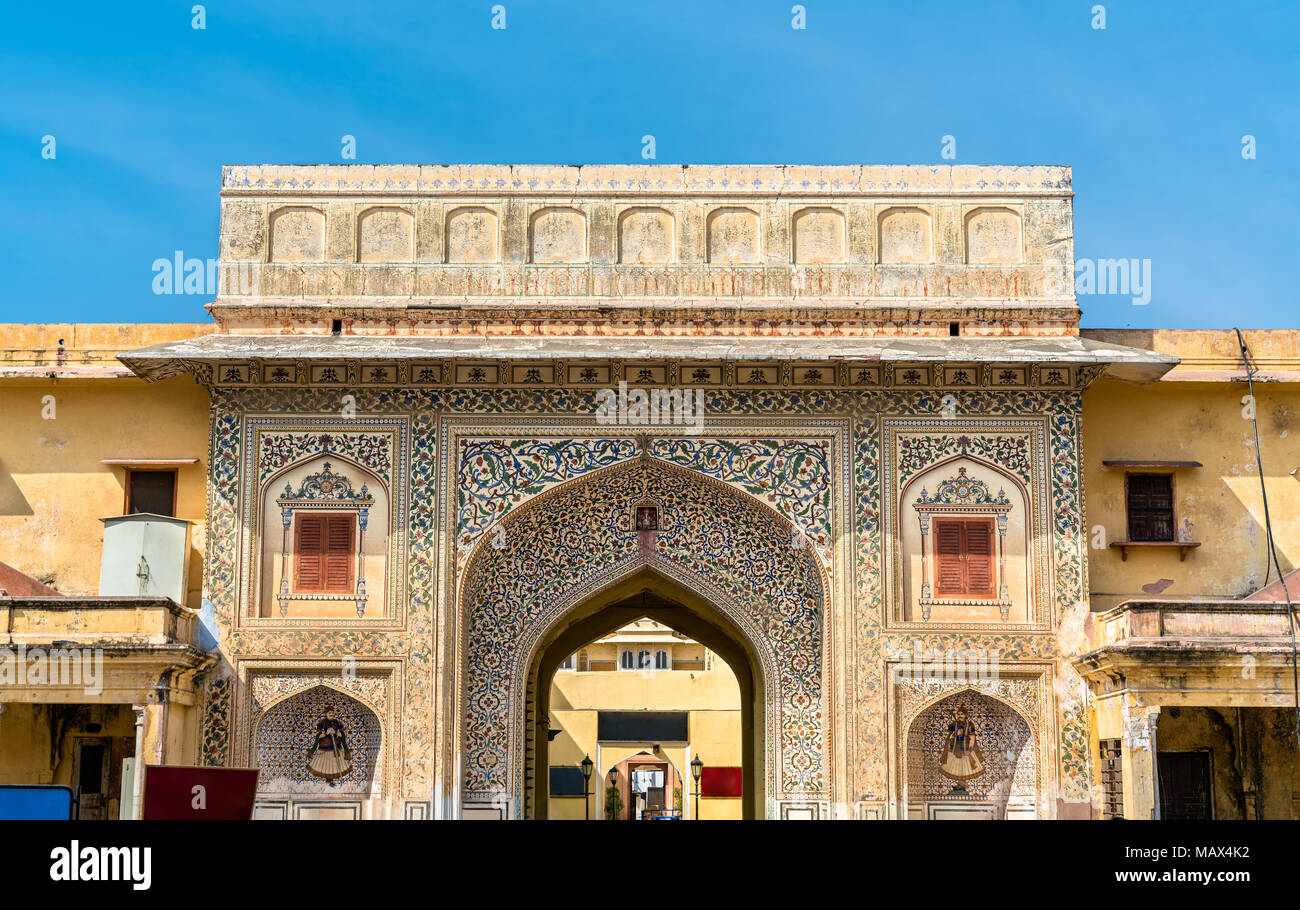 Entrance Gate of City Palace in Jaipur, India Stock Photo - Alamy