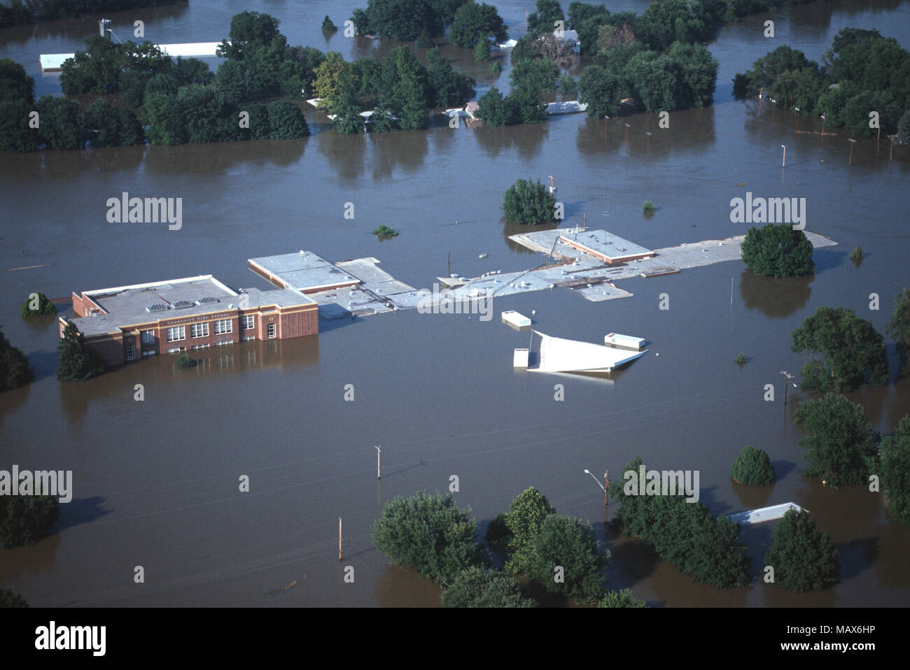 6381601906 Valmeyer High School during Flood of '93 8/6/93 Valmeyer IL