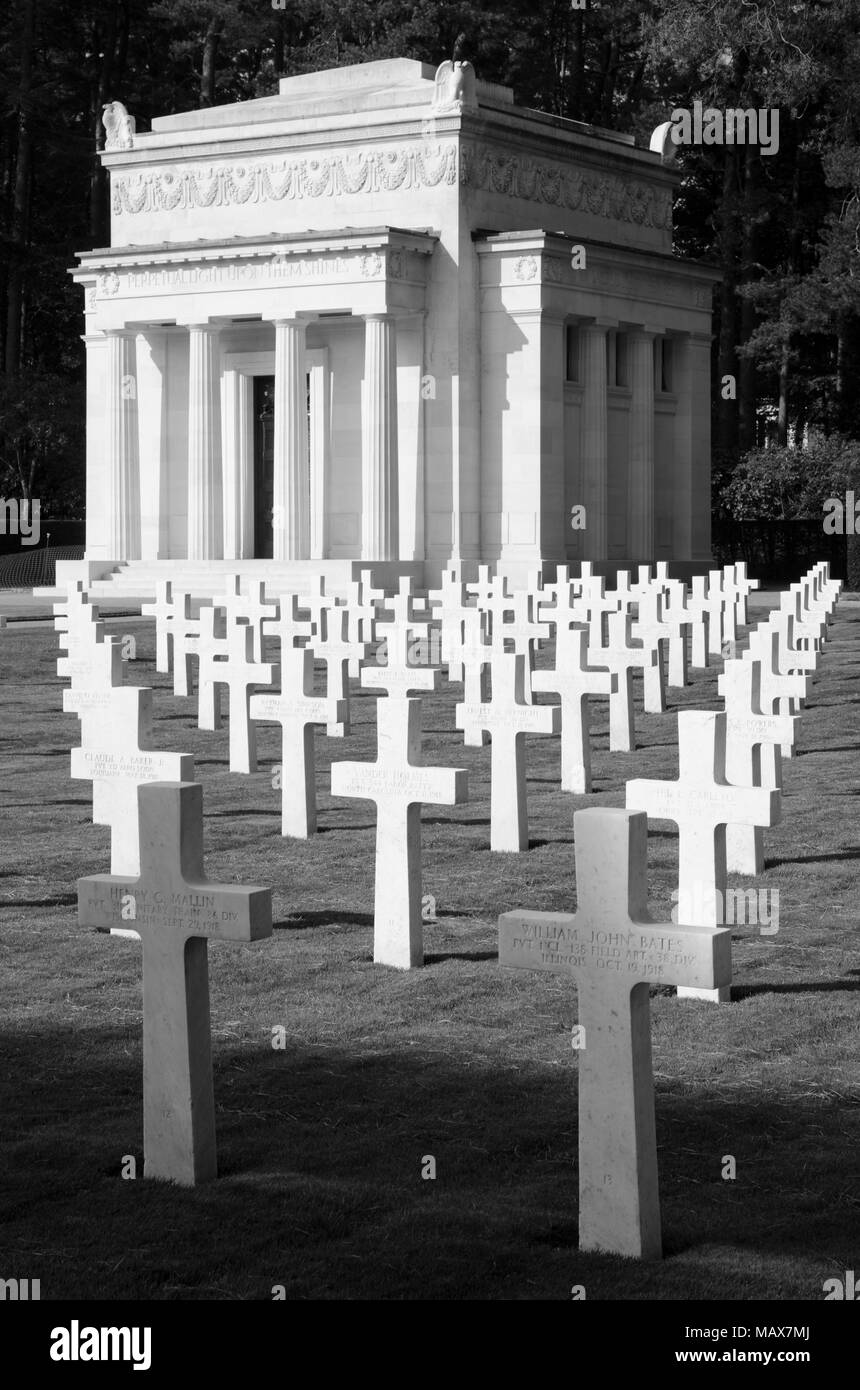 Brookwood military cemetery war graves and war memorial mausoleum Stock Photo