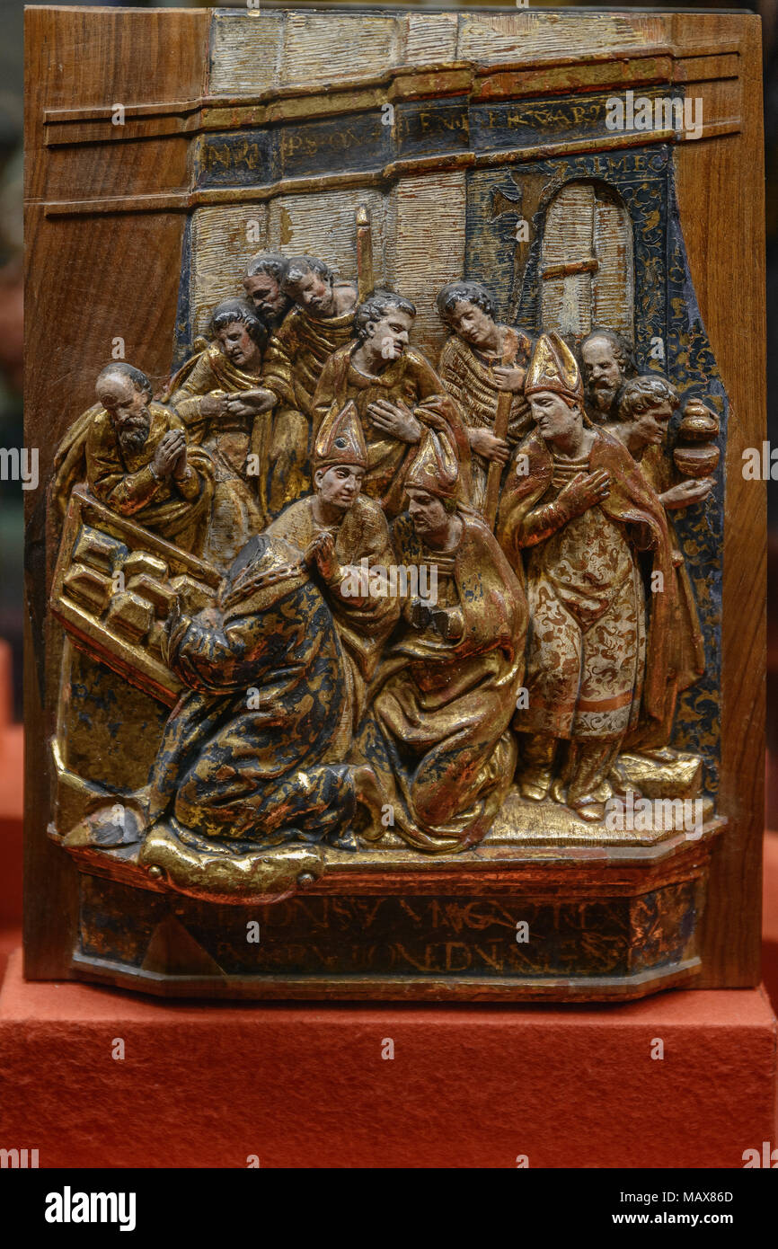 King Alfonso II with his court offering the Cross of the Angels. Anonymous, sixteenth century. Golden and polychrome wood. Museum of the Cabildo of th Stock Photo