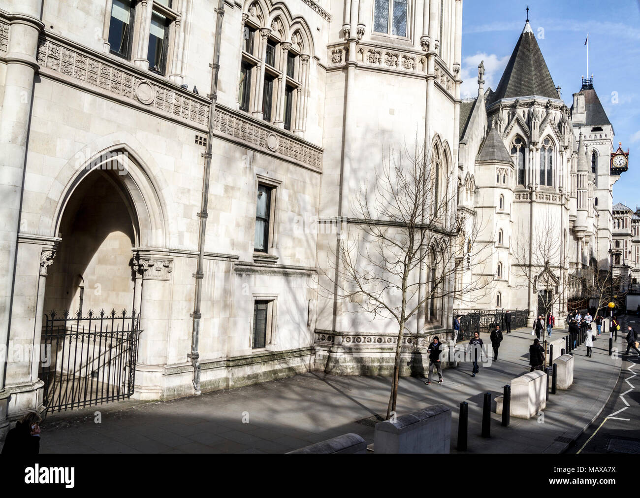 The Royal Courts of Justice the Law courts Fleet Street Holborn London UK Stock Photo