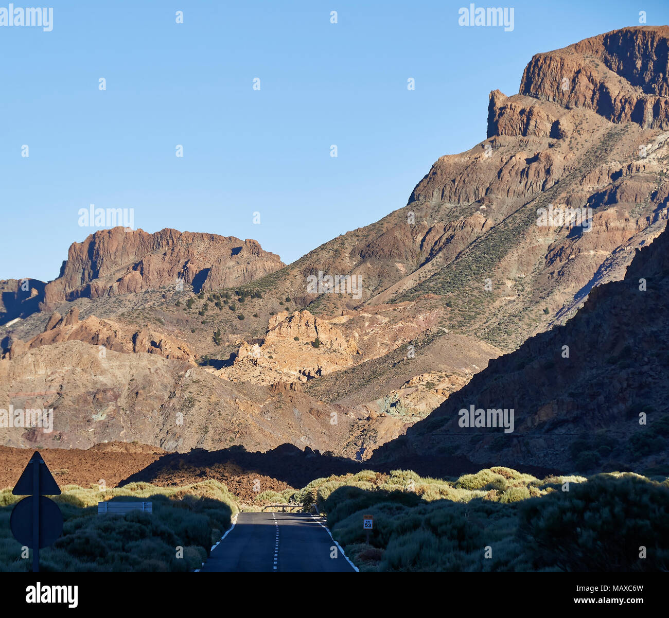 The TF-21 Road and Mountainous scenery that runs through the Tiede National Park on Tenerife, in the Canary islands. Stock Photo