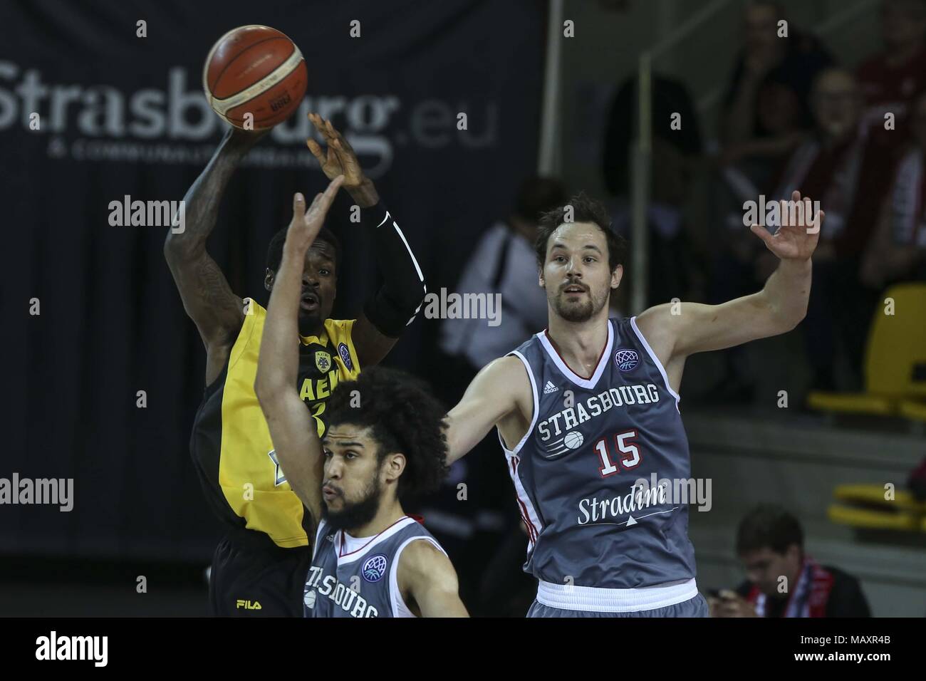 Strasbourg, France. 4th Apr, 2018. Louis Labeyrie from SIG Strasbourg (L) and Miro Bilan (R) seen during the Basketball Champions League match between SIG Strasbourg and AEK. Credit: Elyxandro Cegarra/SOPA Images/ZUMA Wire/Alamy Live News Stock Photo