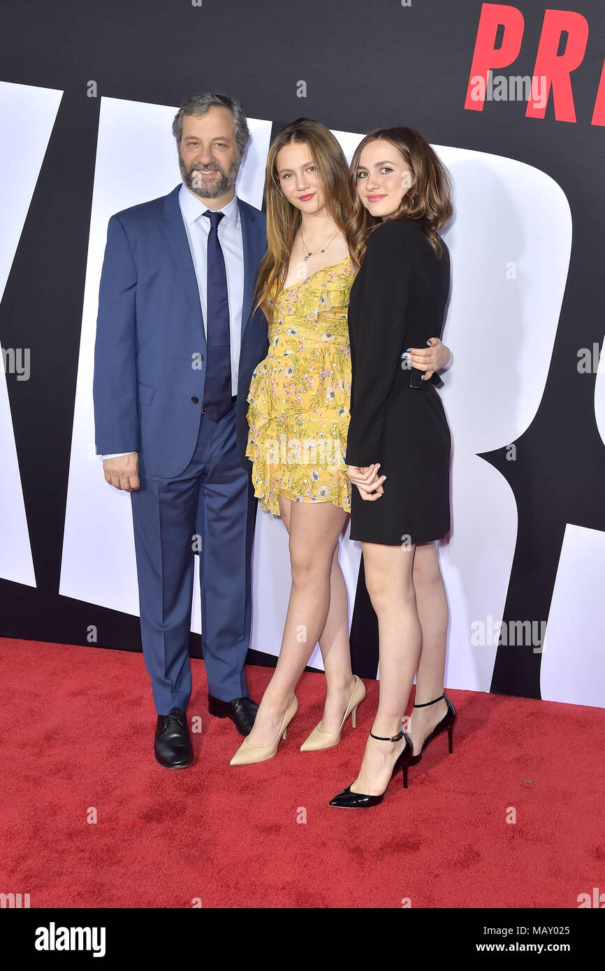 Los Angeles, California. 3rd Apr, 2018. Judd Apatow and his daughters Iris  Apatow and Maude Apatow attending the 'Blockers' premiere at Regency  Village Theater on April 3, 2018 in Los Angeles, California.