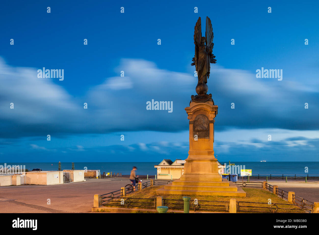 Evening at the Angel of Peace statue on Brighton seafront Stock Photo
