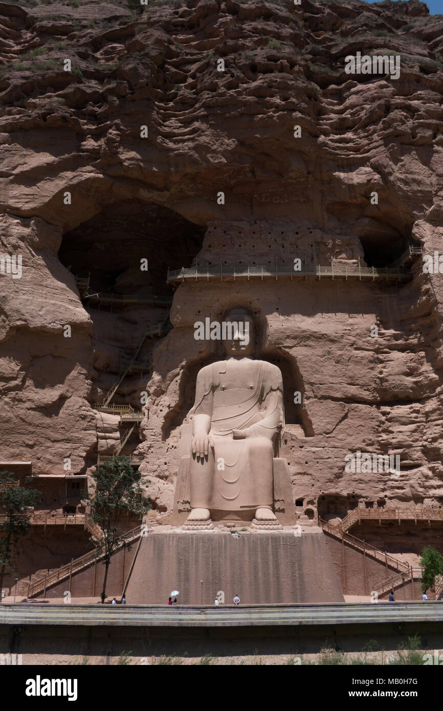 The Bingling Temple, or Bingling Si, in Gansu province, China, Asia. Grottoes, caves and caverns with giant Maitreya Buddha and Buddhist statues. Chin Stock Photo