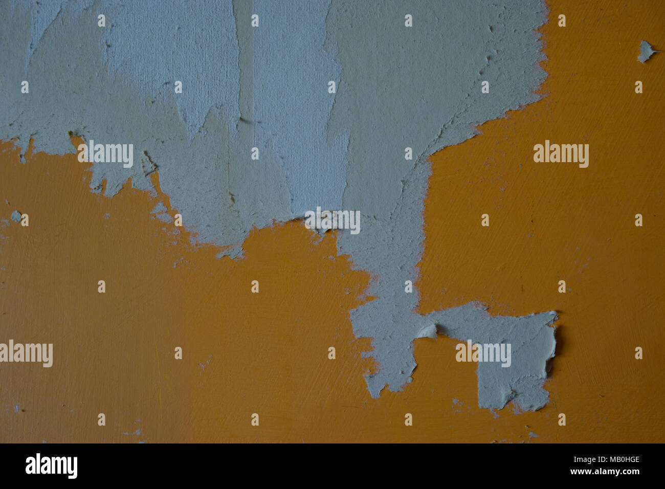 Peeling wallpaper hires stock photography and images Alamy