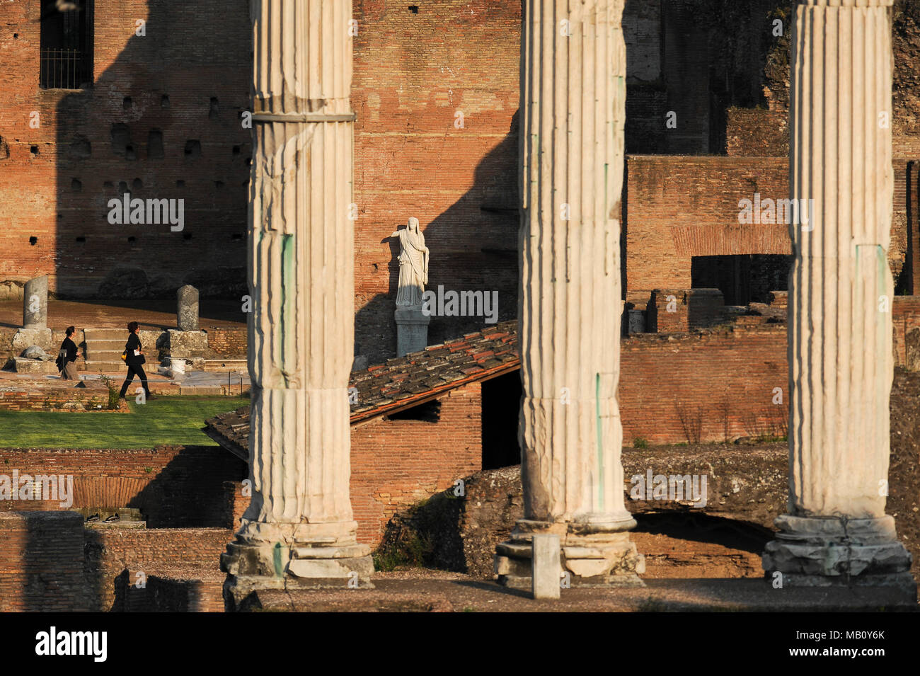 Tempio dei Dioscuri (Temple of Castor and Pollux) and Casa delle