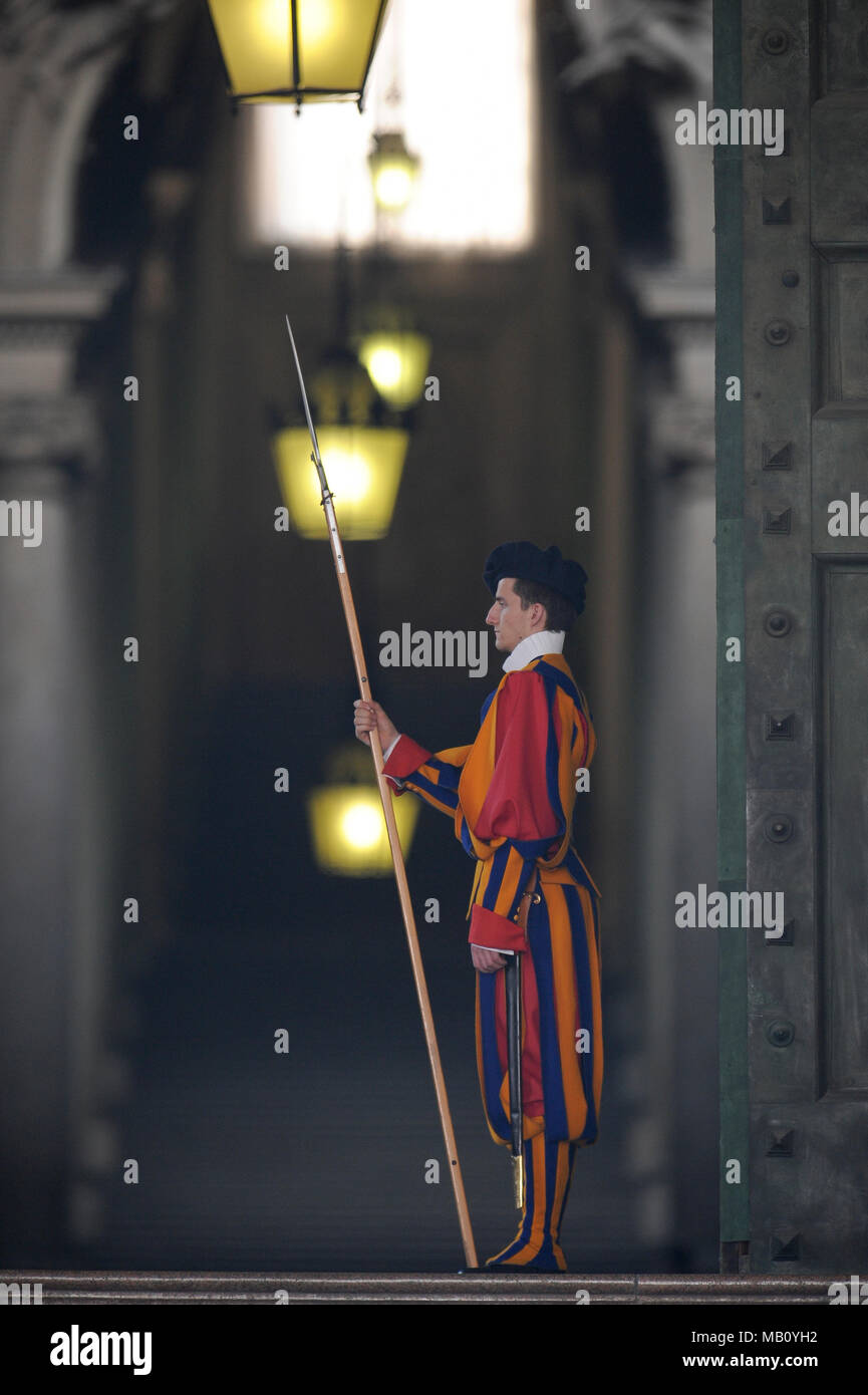 A Member Of The Pontifical Swiss Guard With Halberd In Portone Di 