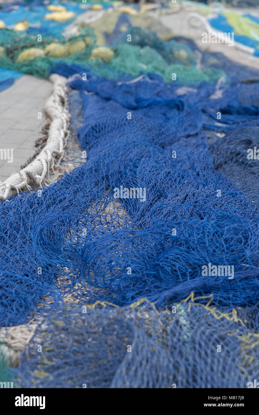 Fischernetze zum trocknen hingelegt Stock Photo