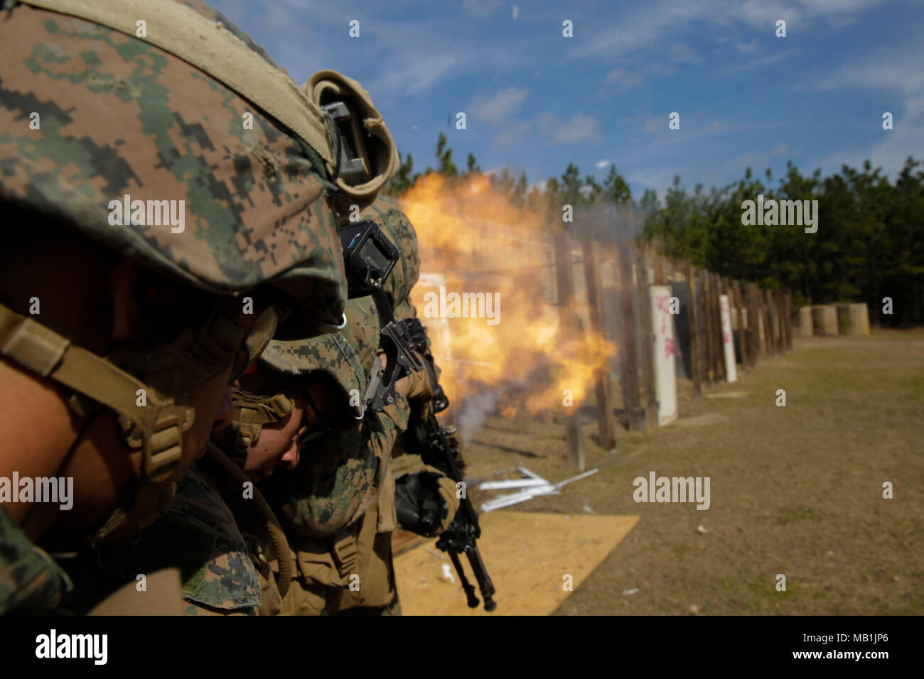 Light Armored Reconnaissance Battalion High Resolution Stock Photography And Images Alamy Light Armored Reconnaissance Battalion High Resolution Stock Photography And Images Alamy