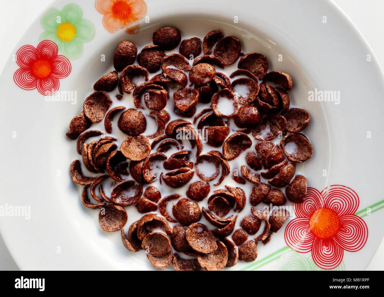 Chocolate Corn Flakes with Milk Stock Photo Alamy