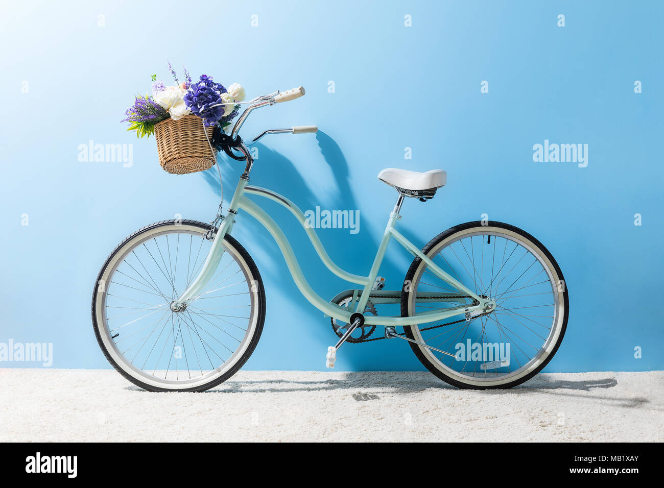 Blue Bike Basket atelieryuwa.ciao.jp