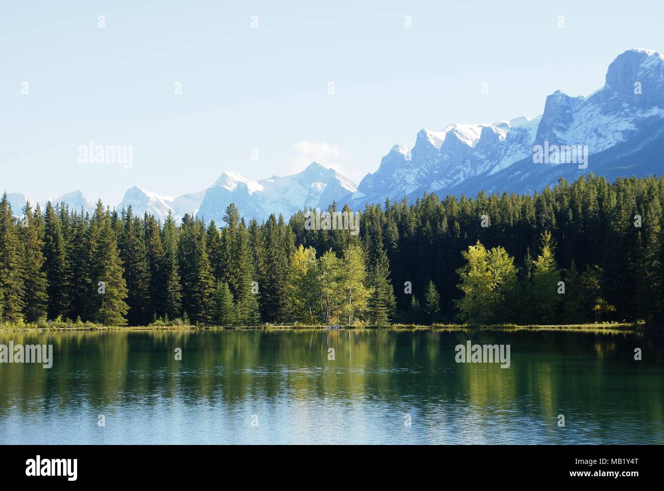 Canada national parks hi-res stock photography and images - Alamy