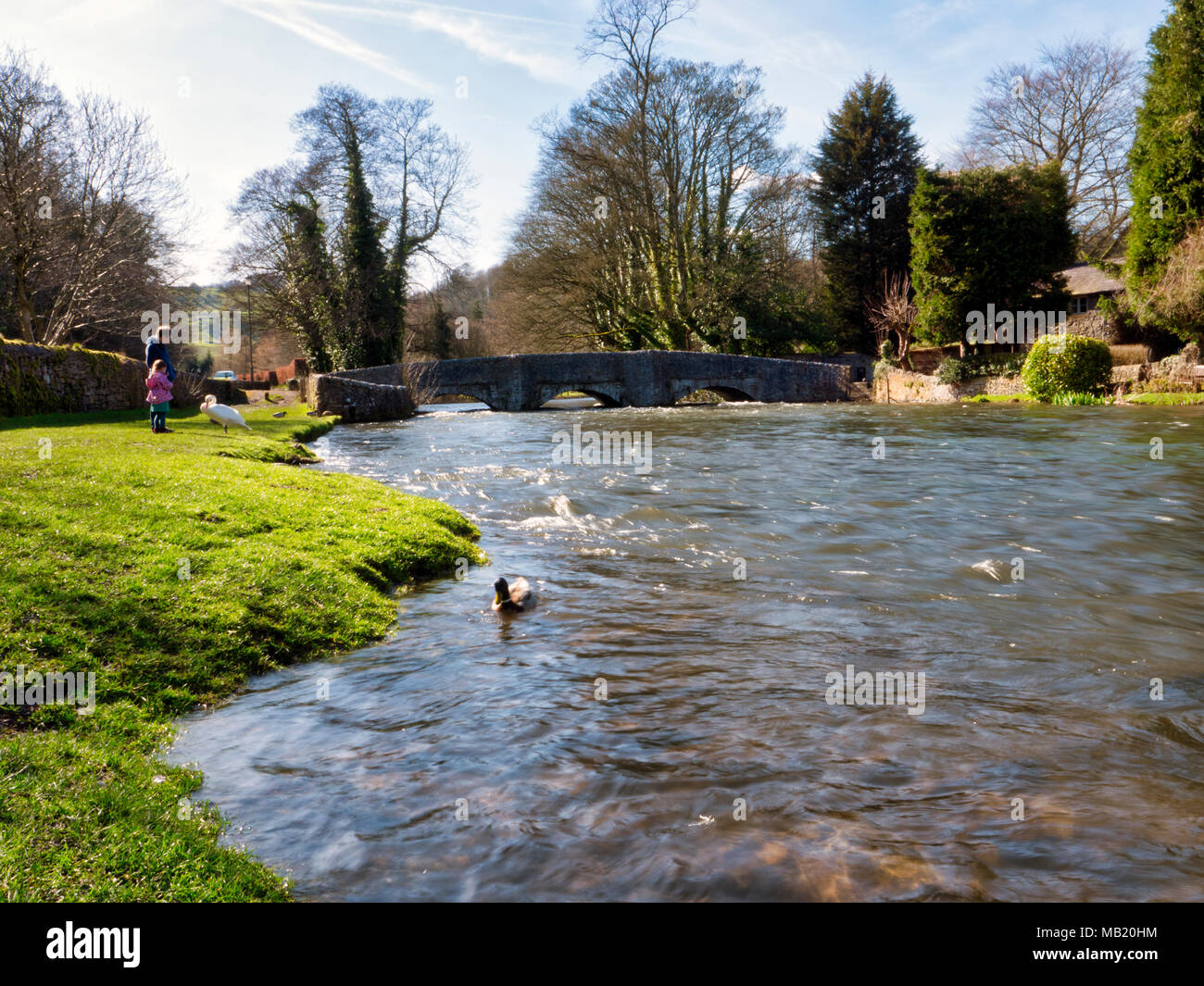 Peak District National Park. 5th Apr, 2018. UK Weather: visitors enjoying the glorious sunshine on Thursday after the wet Easter Bank Holiday break at Ashford on the Water, near Bakewell in the Peak District National Park Credit: Doug Blane/Alamy Live News Stock Photo