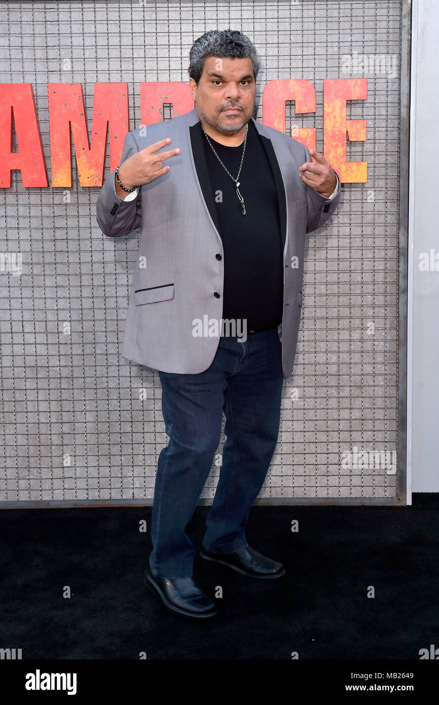 Luis guzman actor hi-res stock photography and images - Alamy