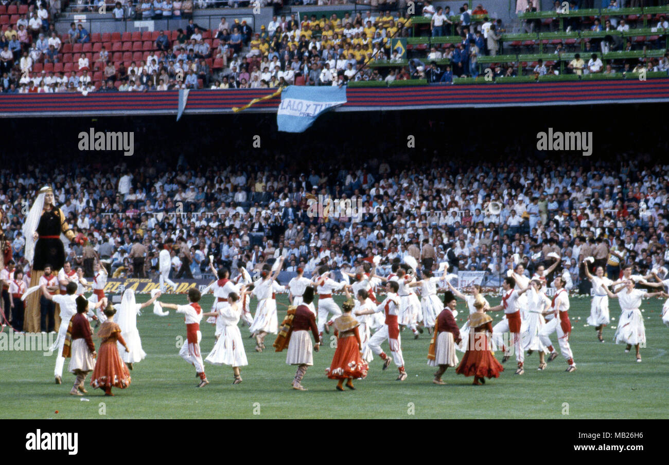 world cup 1982 opening ceremony