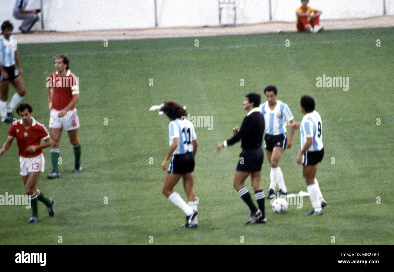 42 Mario Kempes 1982 Stock Photos, High-Res Pictures, and Images