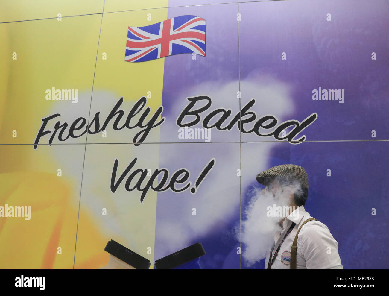 London UK. 6th March 2018. The 4th Vape Jam convention opens  at the ExCel centre attracting hundreds of vaping enthusiasts  in a growing electronic cigarette industry in a strictly non tobacco smoking venue Credit: amer ghazzal/Alamy Live News Stock Photo