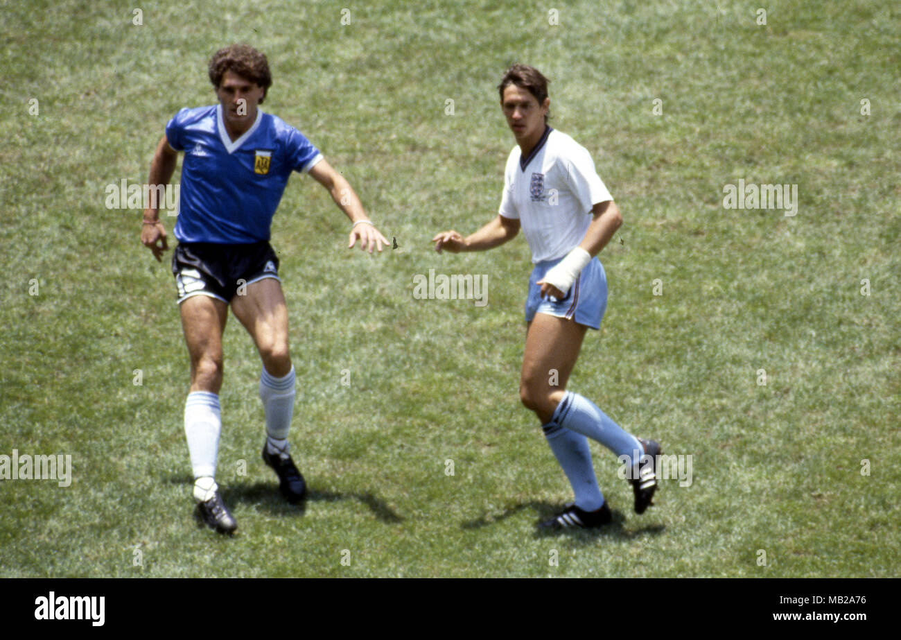 Gary lineker 1986 hi-res stock photography and images - Alamy