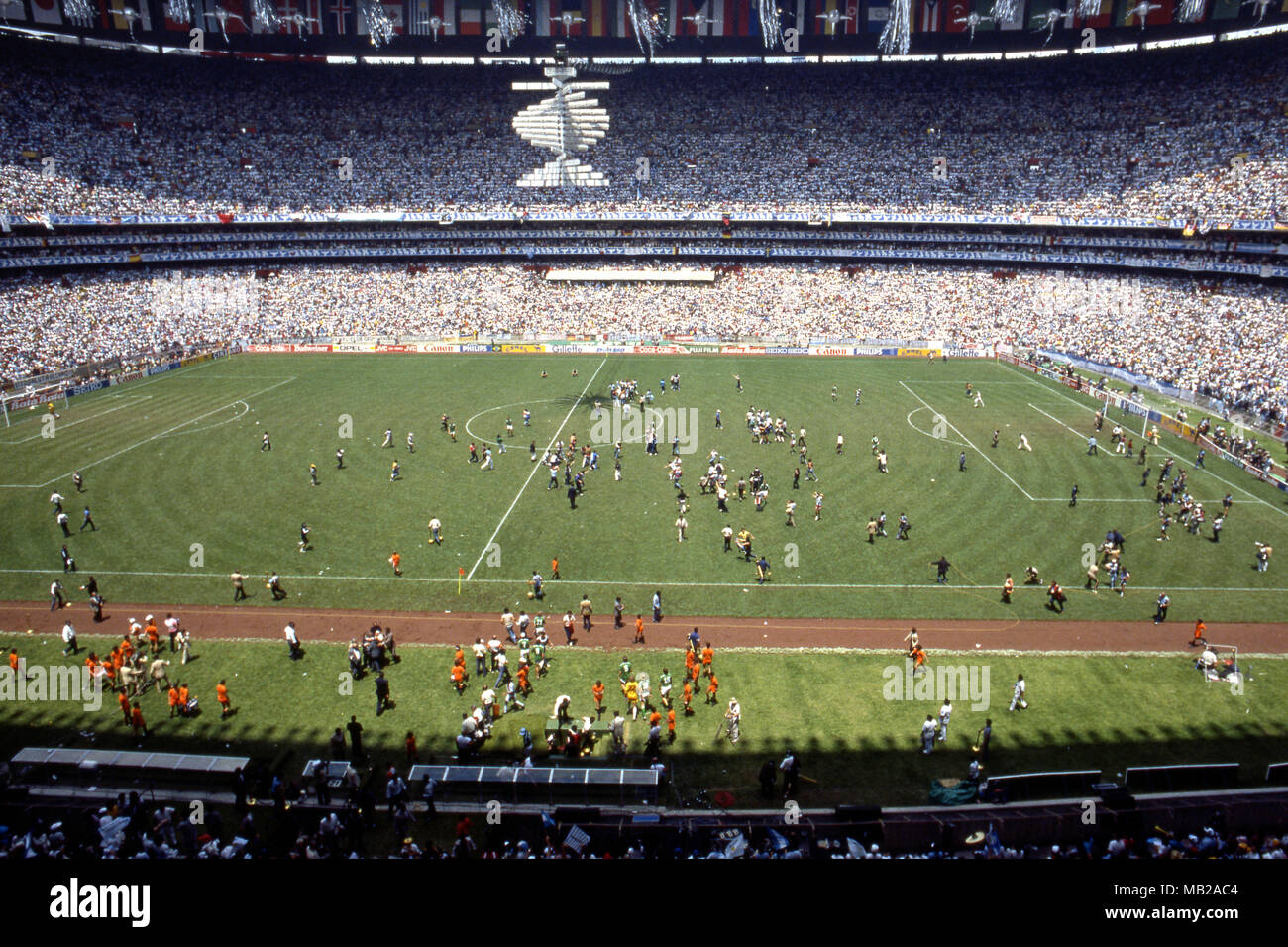 Azteca stadium hi-res stock photography and images - Alamy