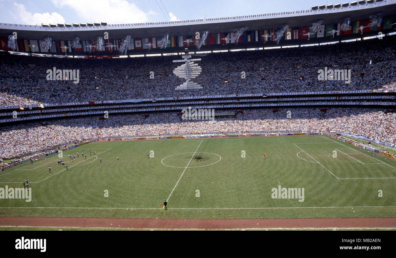 Azteca stadium hi-res stock photography and images - Alamy