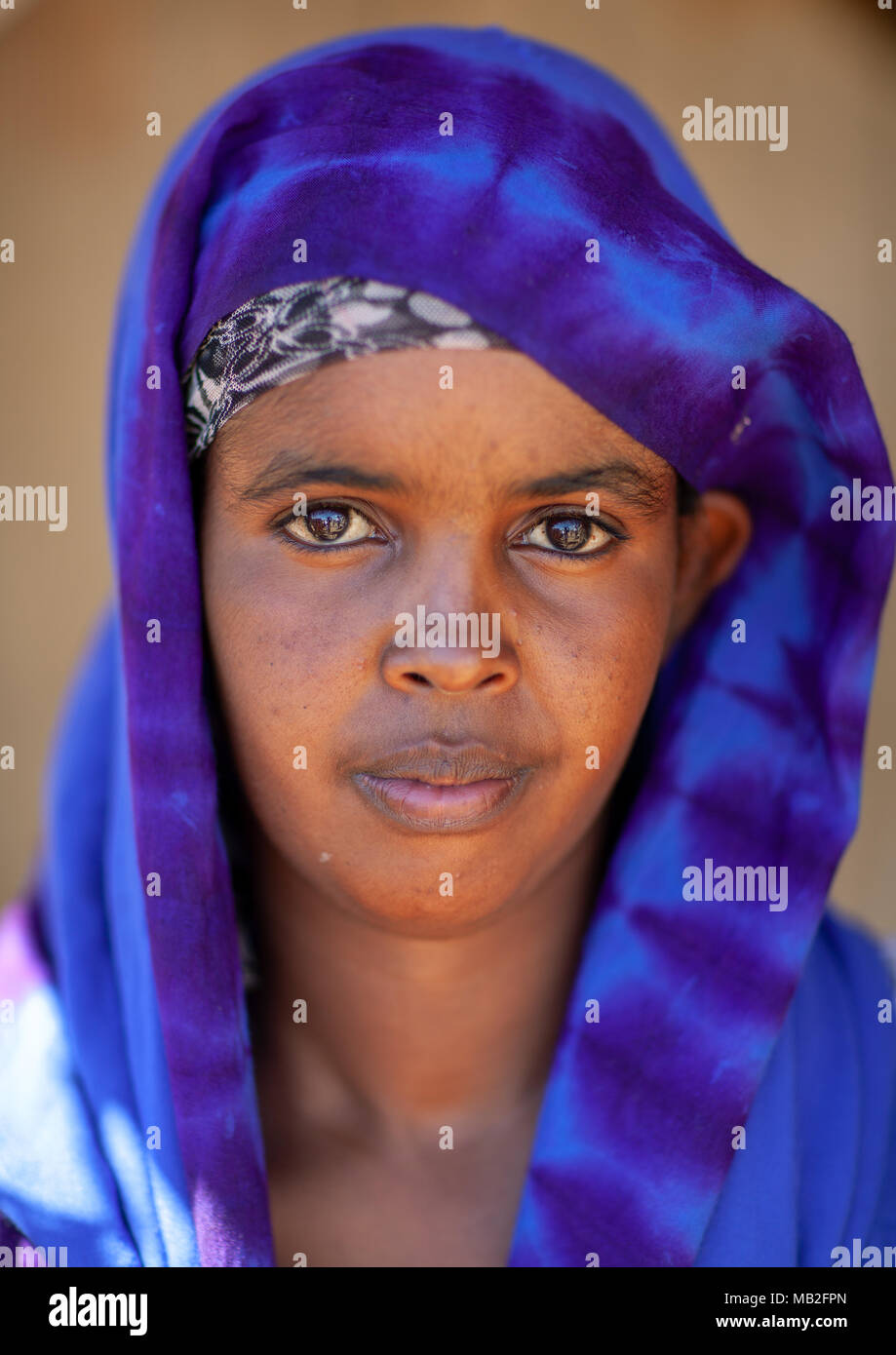Portrait of a somali woman in blue hijab, North-Western province, Berbera, Somaliland Stock Photo