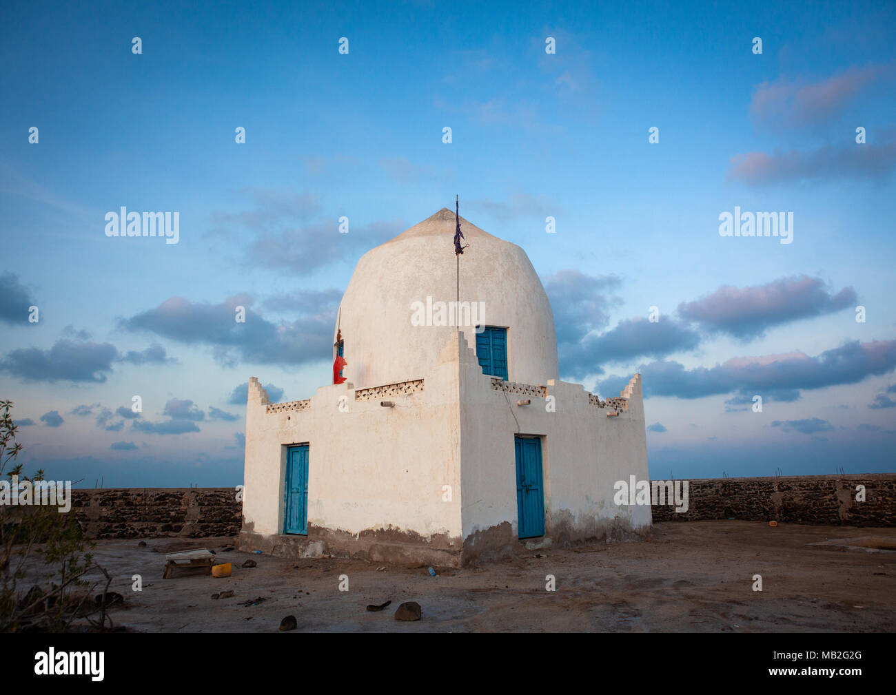 Old muslim grave of a holy man, Awdal region, Zeila, Somaliland Stock Photo