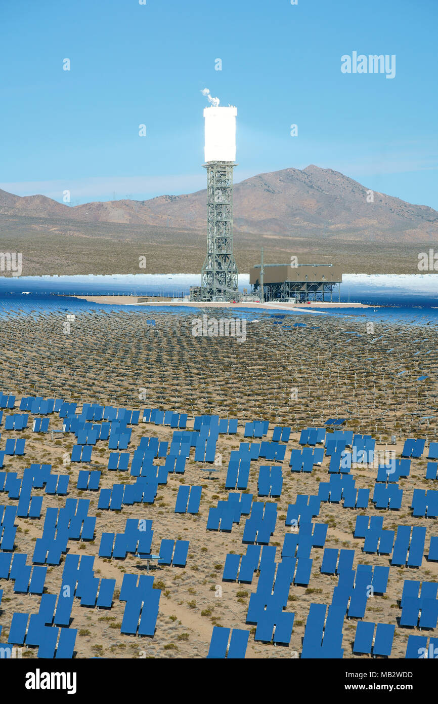 143-meter-high tower receiving the redirected sunlight. Ivanpah Solar Electric Generating System, Nipton, San Bernardino County, California, USA. Stock Photo