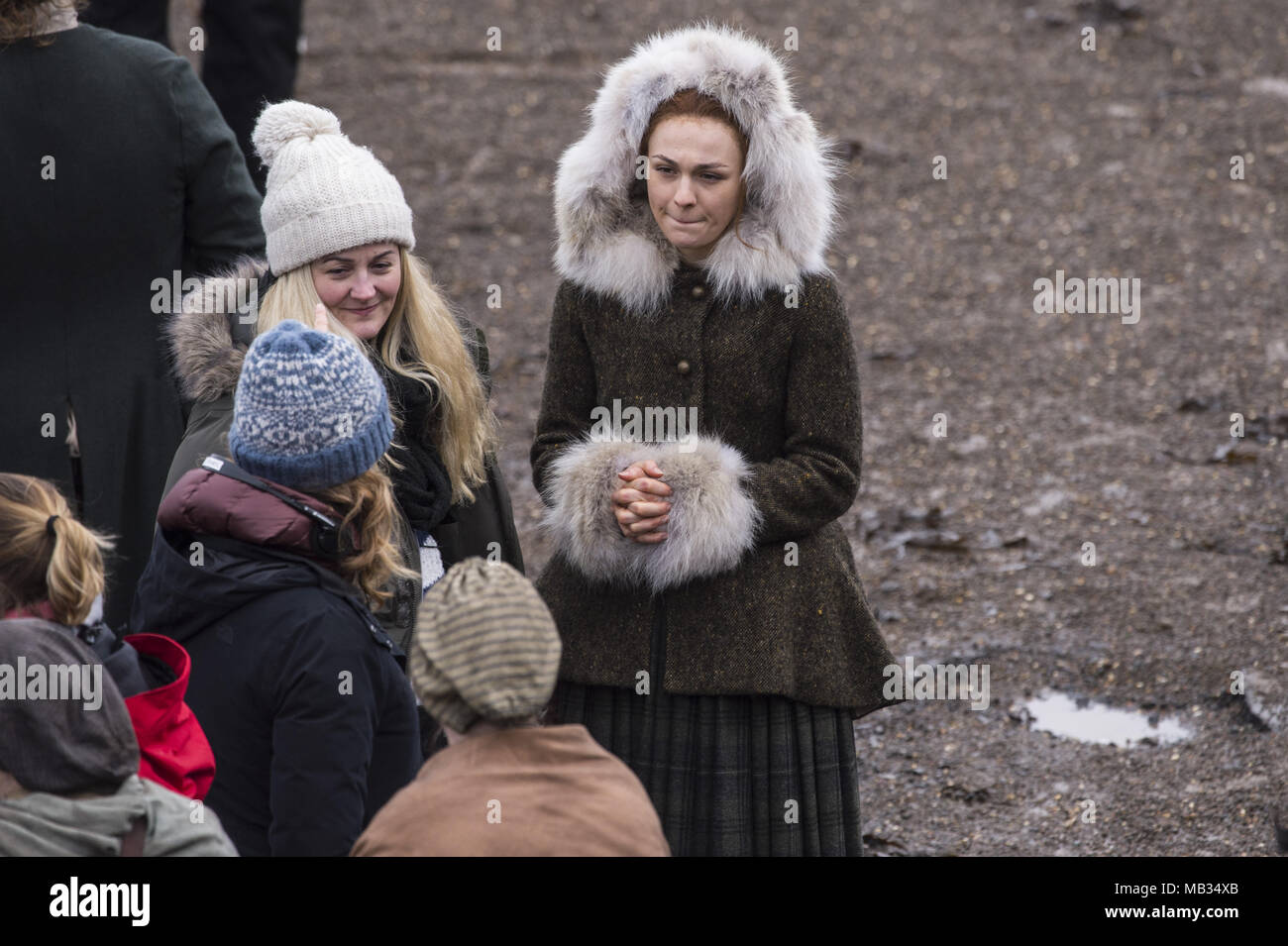 Sophie skelton season 4 hi-res stock photography and images - Alamy