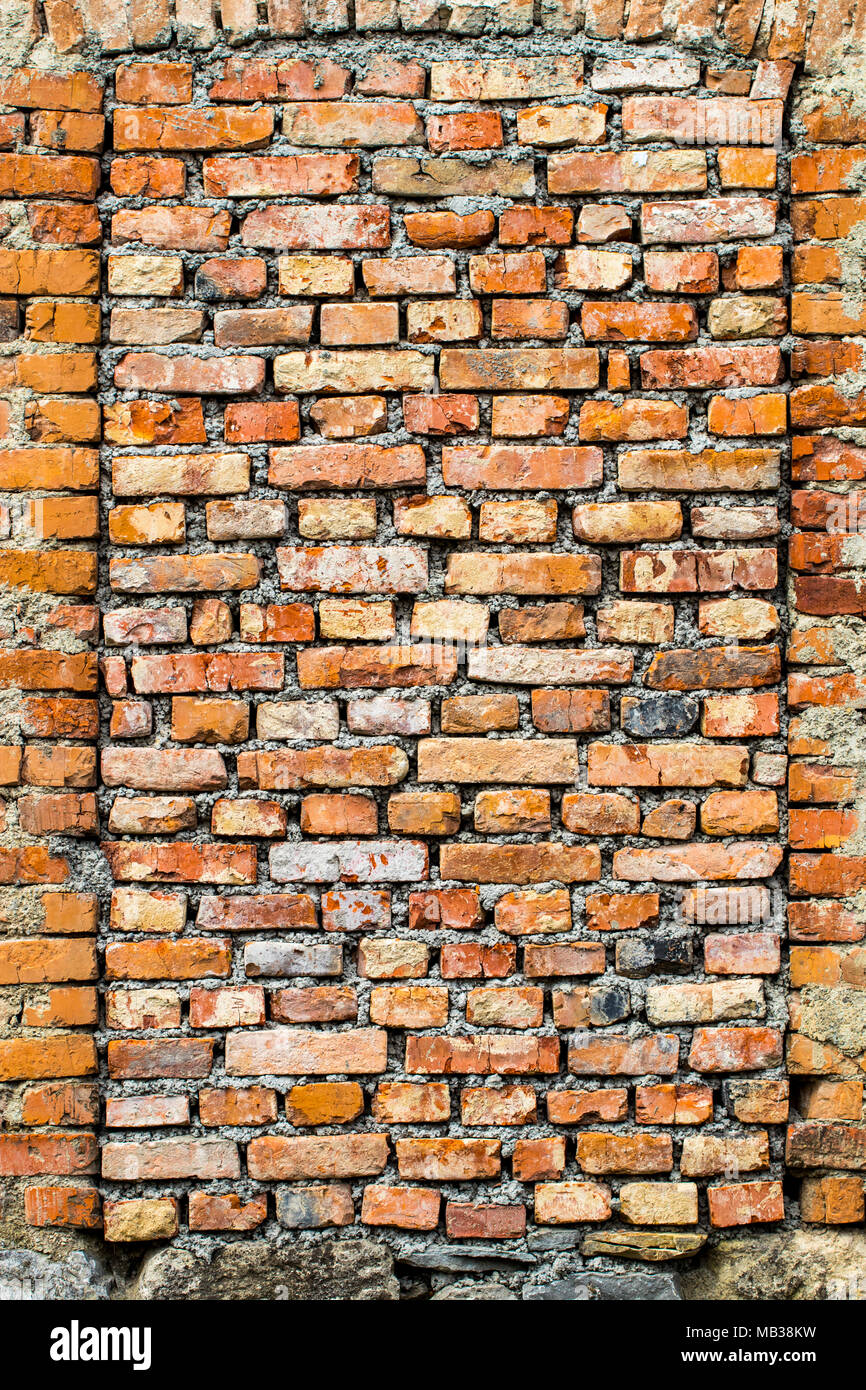red brick wall texture grunge background, close up Stock Photo - Alamy