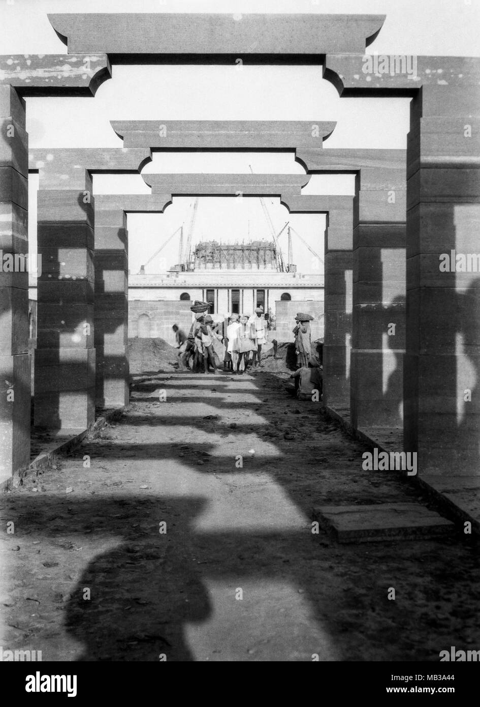 The construction of Rashtrapati Bhavan photo taken by A. G. Shoosmith, Edwin Lutyens's representative in New Delhi, where he worked from 1920-1931 Shoosmith went out to India in 1920 to be Edwin Lutyens’ permanent representative in New Delhi. When the new capital was rising, Lutyens and Herbert Baker only went out for a couple of months each winter while the permanent representative was on the spot all year round, and Shoosmith’s job was to supervise the construction of Viceroy’s House Stock Photo