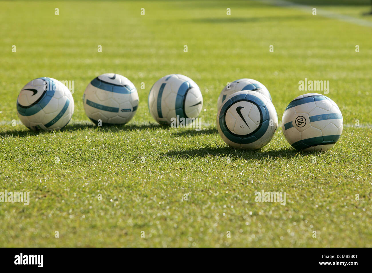 Six Nike footballs used in football used in the 2004-5 season in the premier league Photo - Alamy