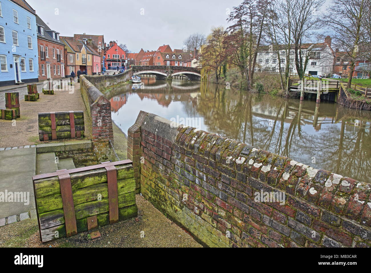 Norwich Riverside Bridge Norwich fye bridge hi-res stock photography and images - Alamy