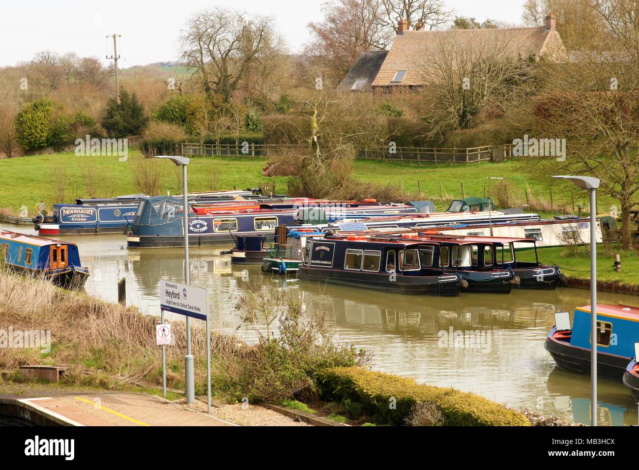 Barge / Canal boats at Heyford Wharf, Heyford, Oxfordshire, UK Stock Photo