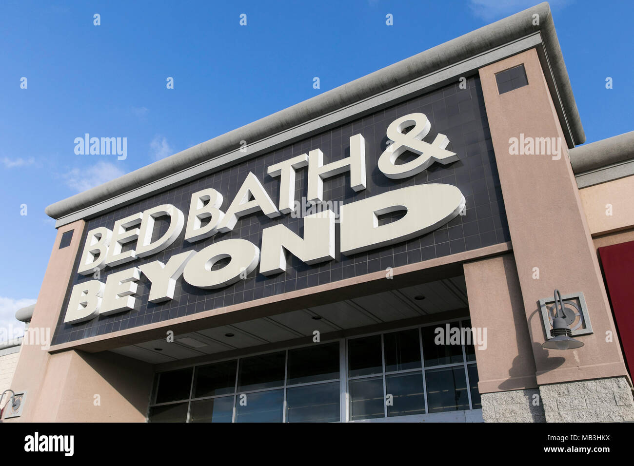 40+ Bed Bath And Beyond Canada Logo Gif
