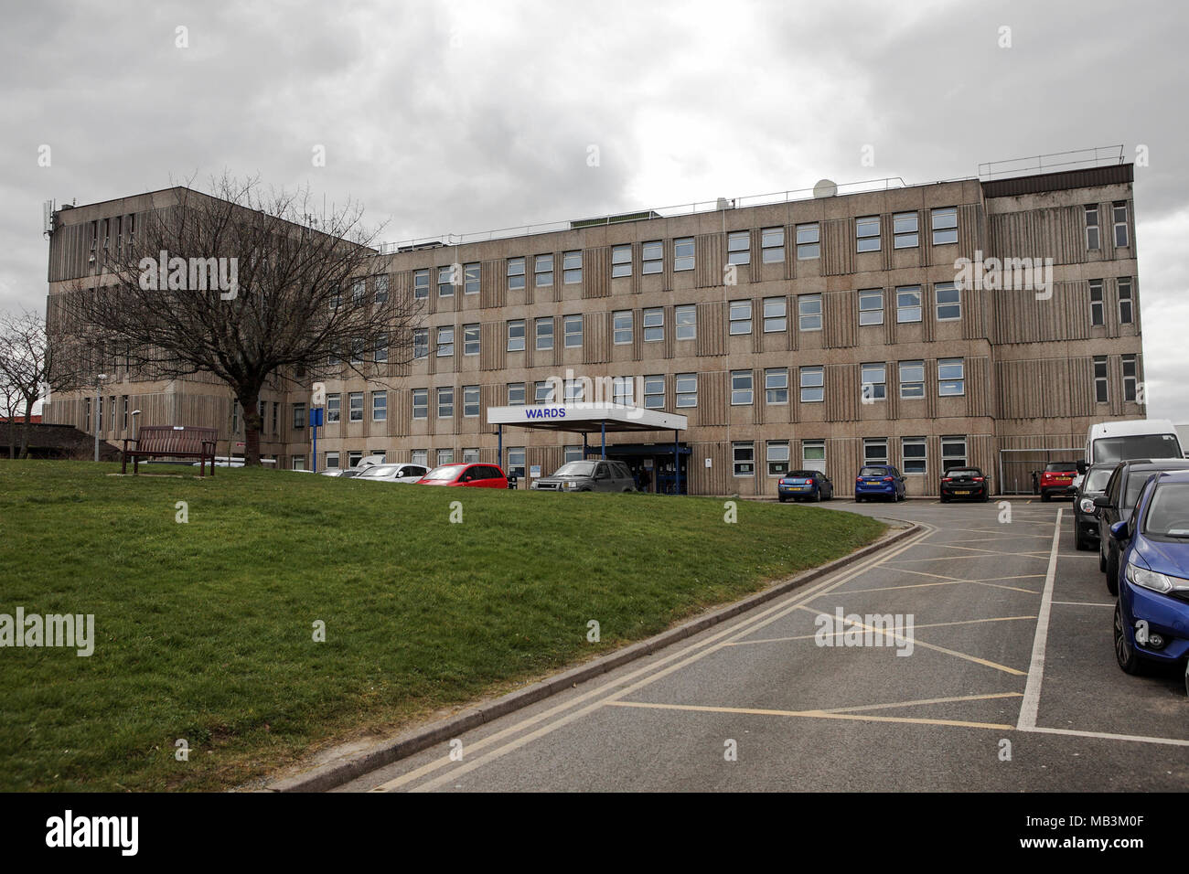 One of (20) images in this short set related to NHS properties in the Shrewsbury area. Hospital Wards building viewed here. Stock Photo