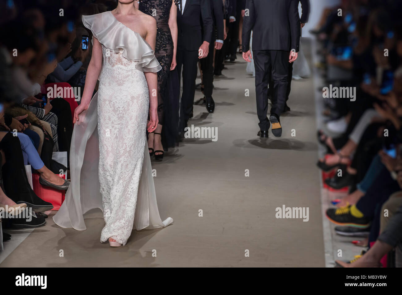 Mode Models Models walk runway for Athens Fashion Week Stock Photo - Alamy