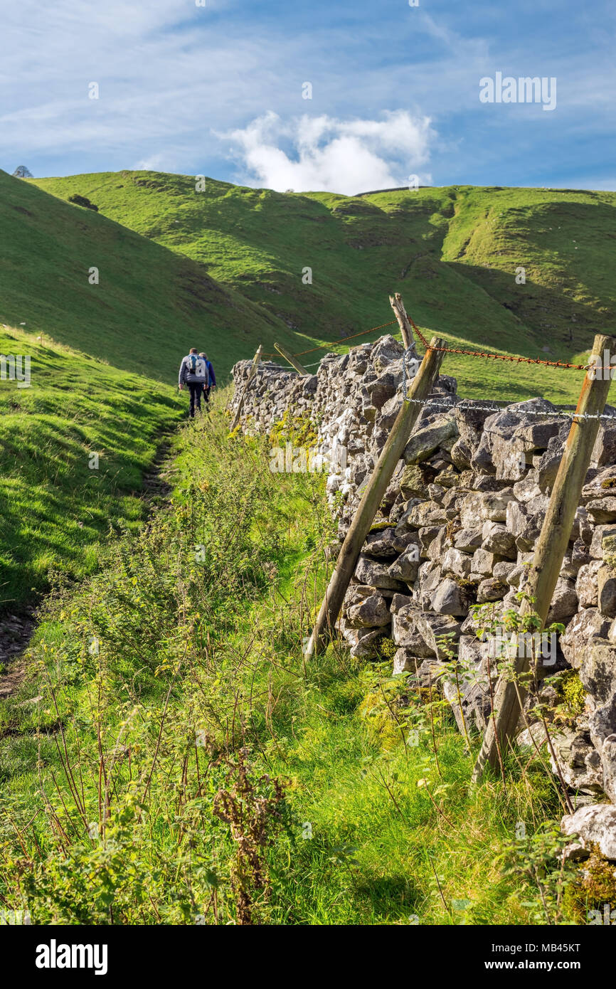 Castleton walks hi-res stock photography and images - Alamy