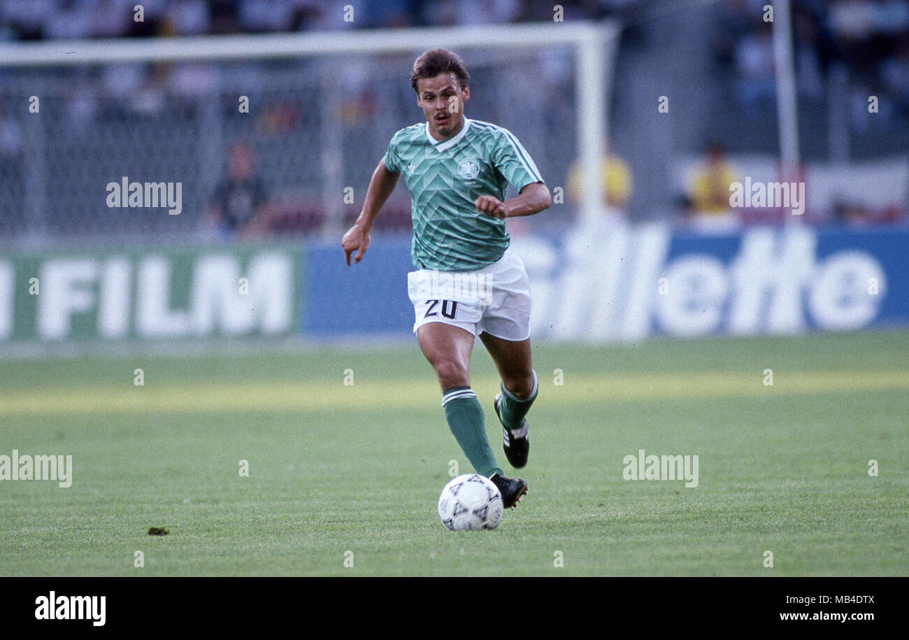 FIFA World Cup Italia 1990 (Italy 1990) 4.7.1990, Stadio Delle Alpi