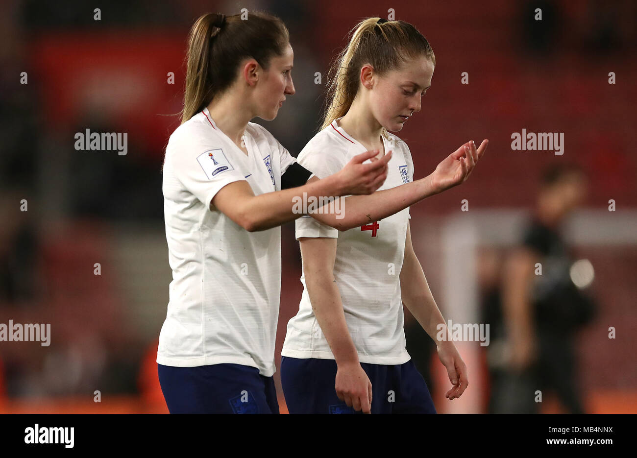 England Women's Abbie McManus (left) and Keira Walsh after the final whistle during the 2019 FIFA Women's World Cup Qualifying, Group 1 match at St Mary's Stadium, Southampton. PRESS ASSOCIATION Photo. Picture date: Friday April 6, 2018. See PA story SOCCER England Women. Photo credit should read: John Walton/PA Wire. RESTRICTIONS: Use subject to FA restrictions. Editorial use only. Commercial use only with prior written consent of the FA. No editing except cropping. Stock Photo