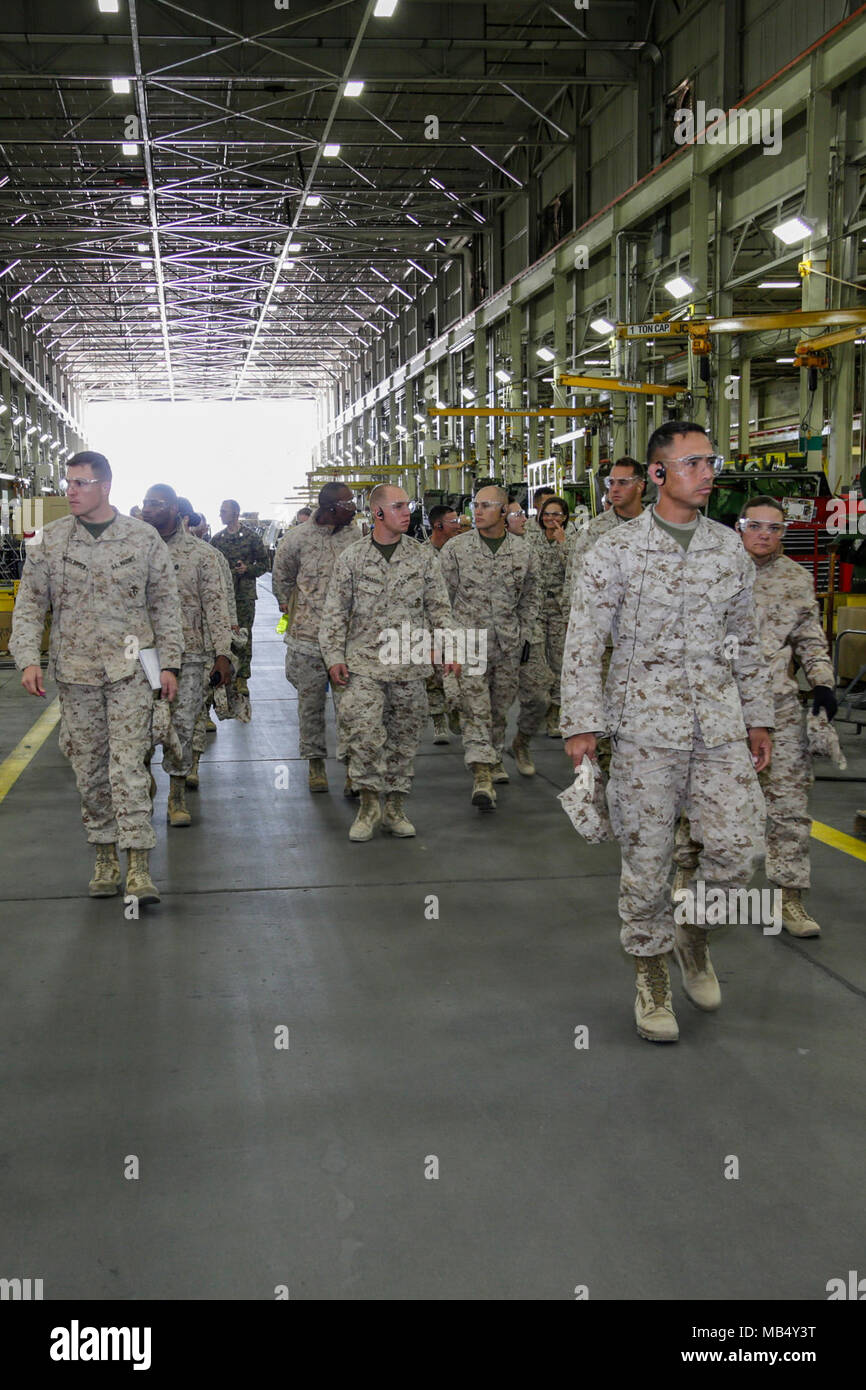 With Lt. Col. Bolivar P. Pluas, Combat Logistics Battalion 3 commanding