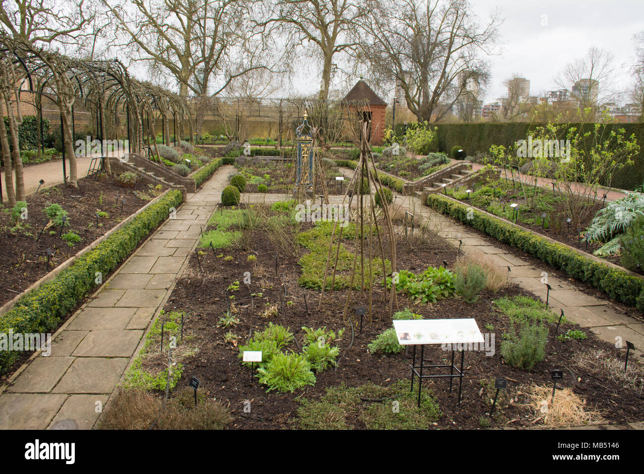 Medicinal herb garden at the Royal Botanic Gardens at Kew, London, UK Stock Photo